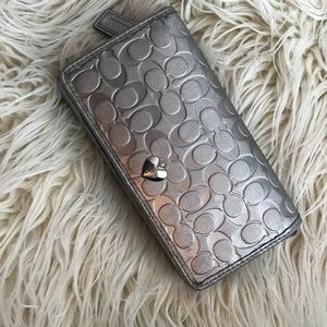 *SOLD* Coach Wallet